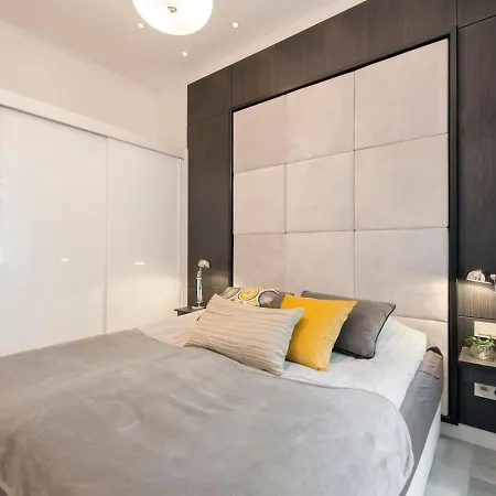 New York - Downtown Tatil Evi Budapeşte